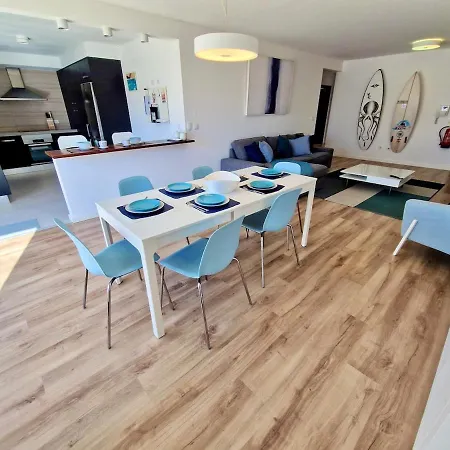 Deep Blue Ac Heating Complex With Pool & Bbq Apartman Ferrel