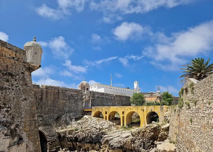 Deep Blue Ac Heating Complex With Pool & Bbq Apartment