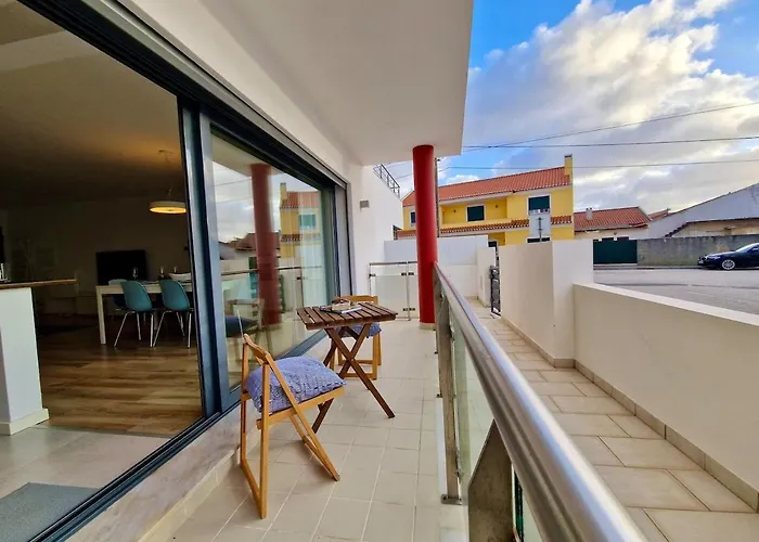 Deep Blue Ac Heating Complex With Pool & Bbq *